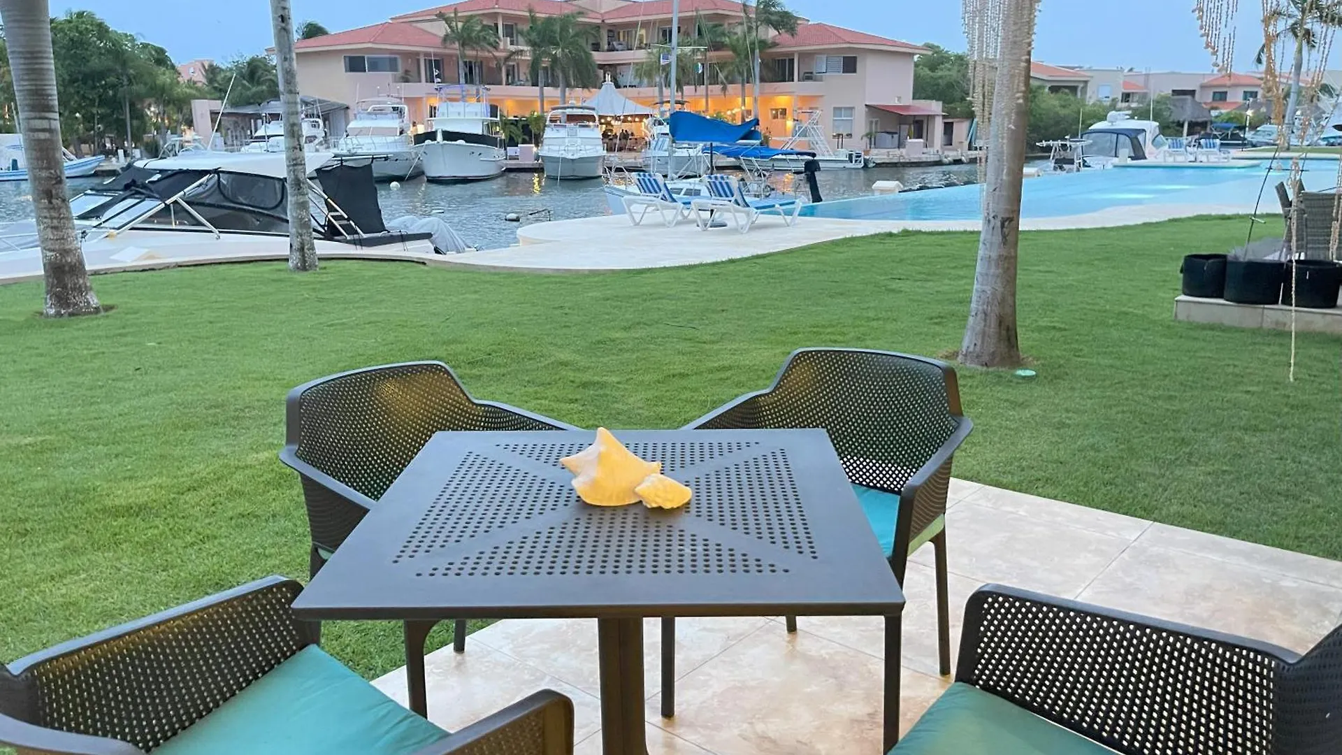 Ground Floor Paradise With Marina View And Pool Paddleboard Included Puerto Aventuras