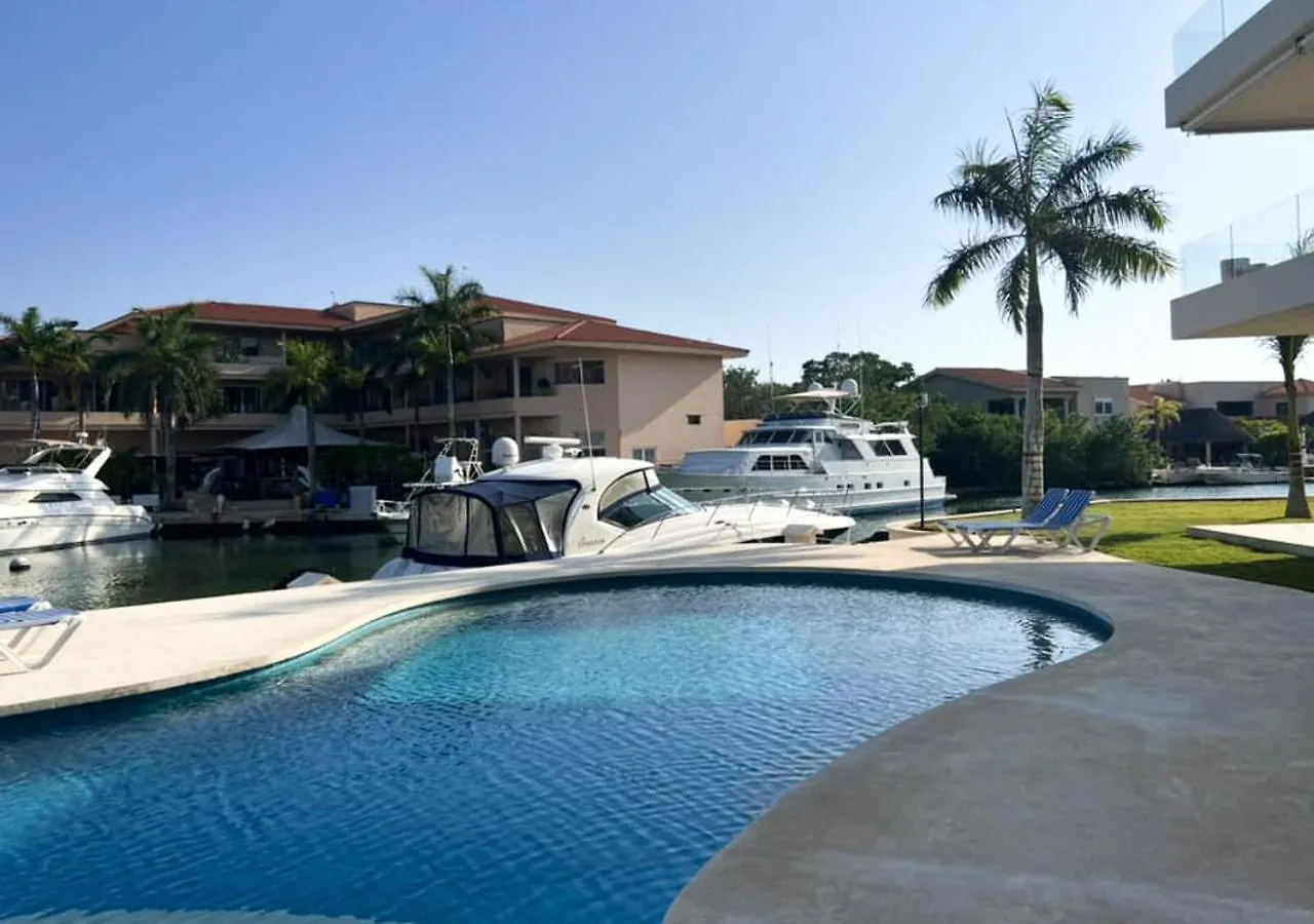 Apartment Ground Floor Paradise With Marina View And Pool Paddleboard Included Puerto Aventuras