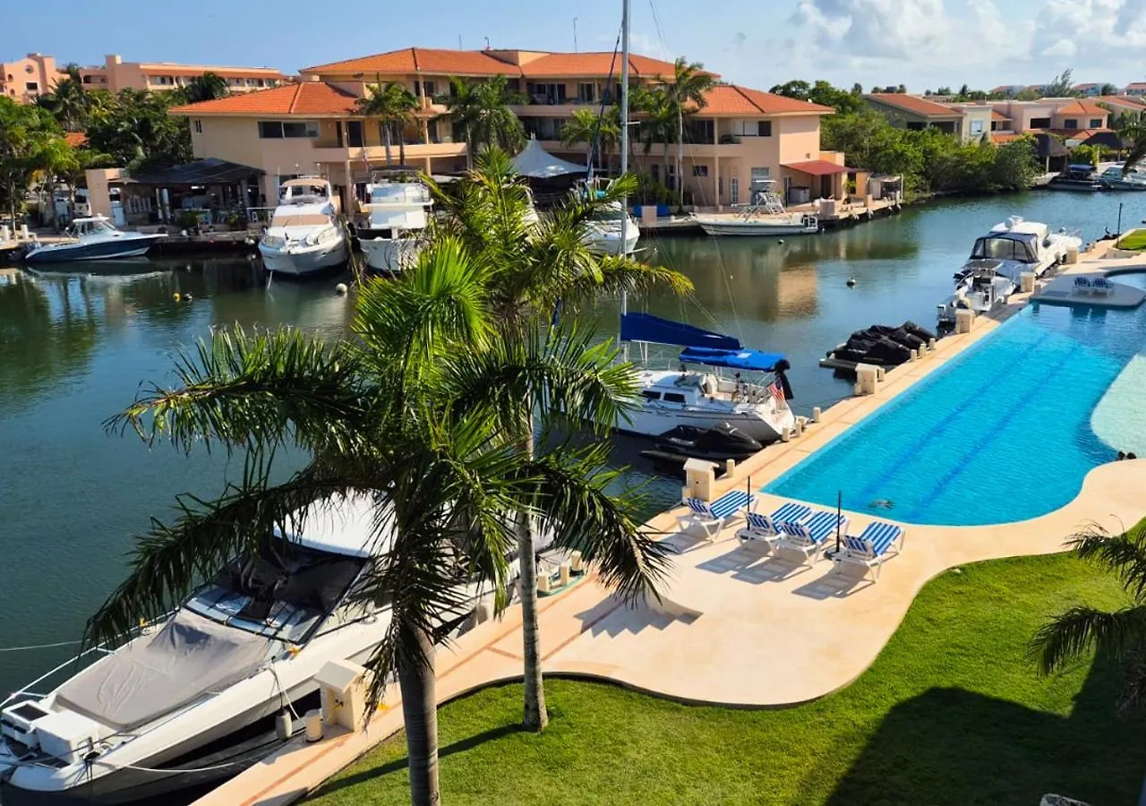 Ground Floor Paradise With Marina View And Pool Paddleboard Included Puerto Aventuras 0*,