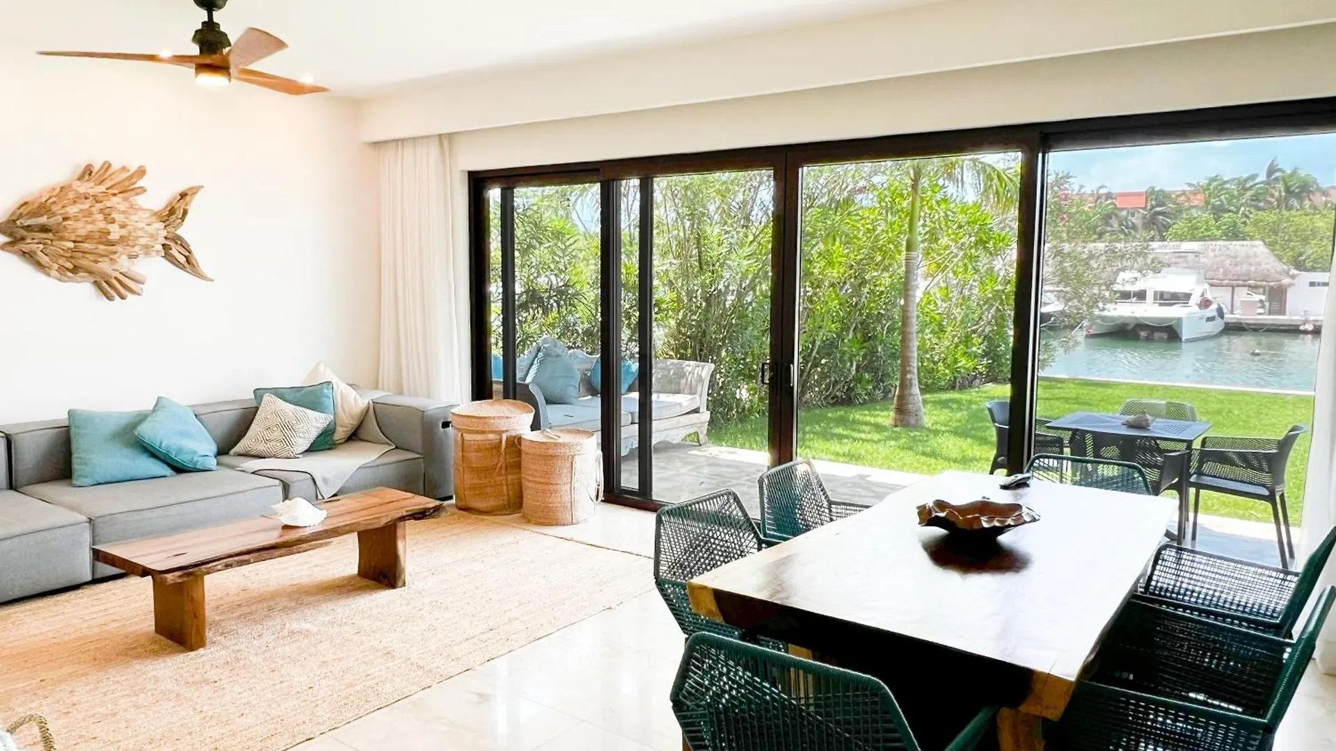Ground Floor Paradise With Marina View And Pool Paddleboard Included Puerto Aventuras