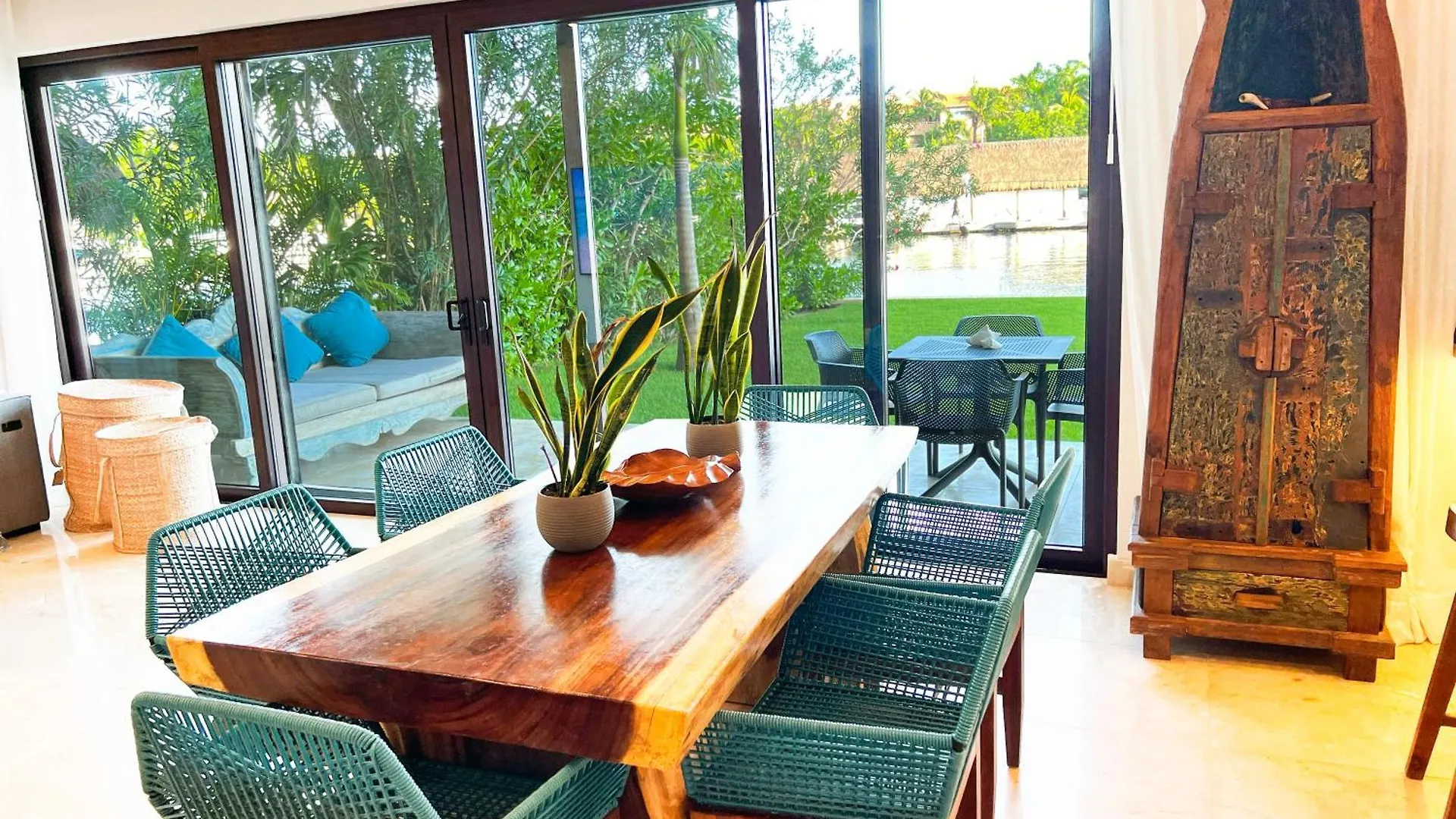 Ground Floor Paradise With Marina View And Pool Paddleboard Included Puerto Aventuras