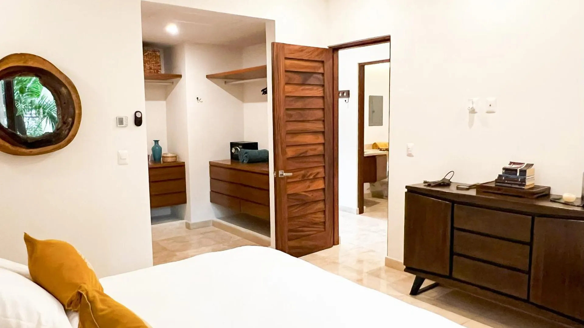 Ground Floor Paradise With Marina View And Pool Paddleboard Included Puerto Aventuras Apartment